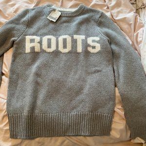 Roots grey crew sweater size small nwt